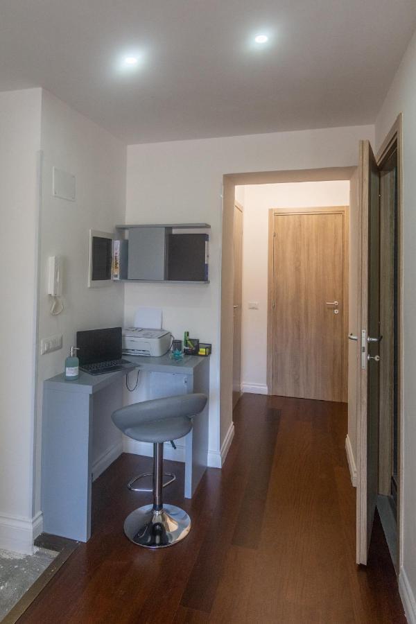 Affittacamere Shine House 3*