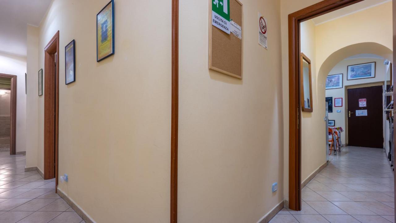Domenichino Guesthouse Guest house