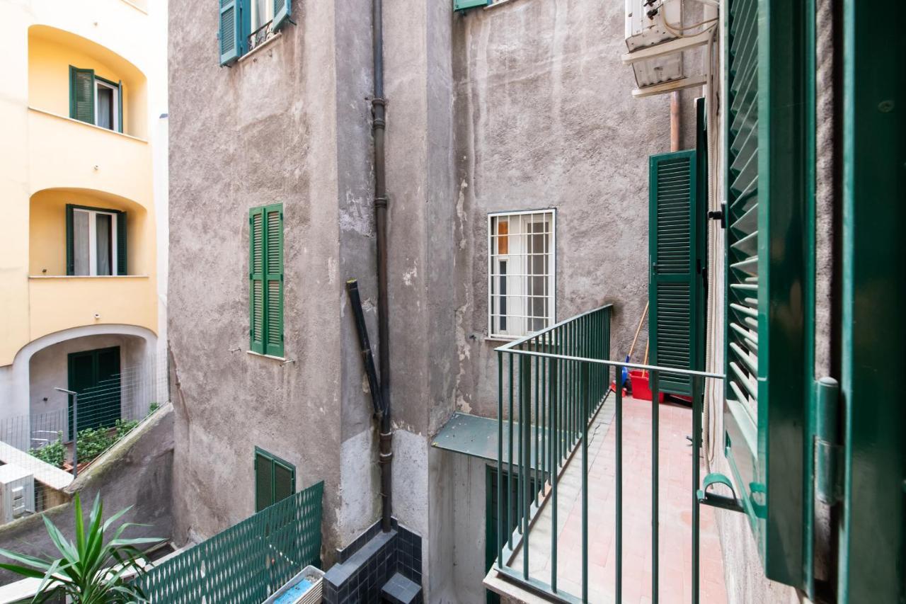 Magenta Collection Crociferi 3 Apartment Rome