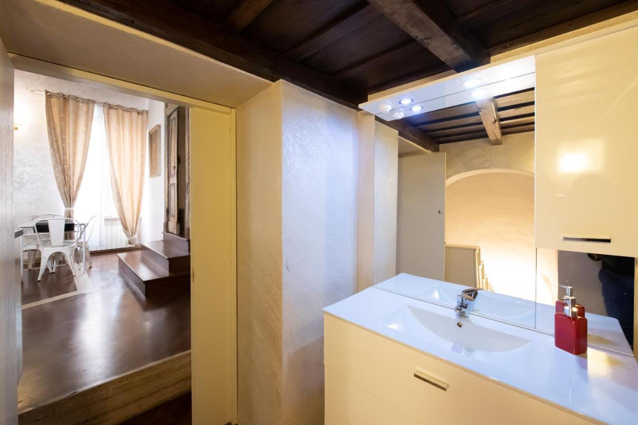 Magenta Collection Crociferi 2 Apartment