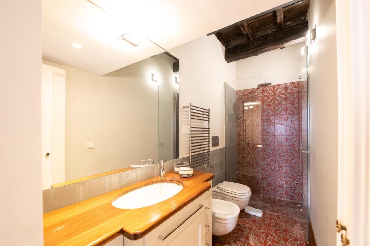 Magenta Collection Crociferi 1 Apartment