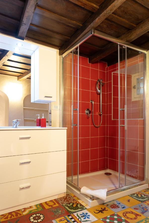 Appartamento Magenta Collection Crociferi 2 *