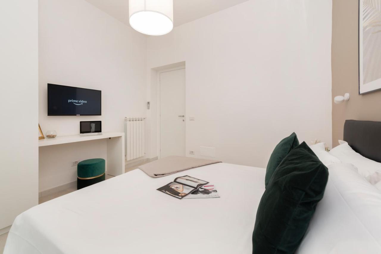White Flat Santa Croce Apartment *