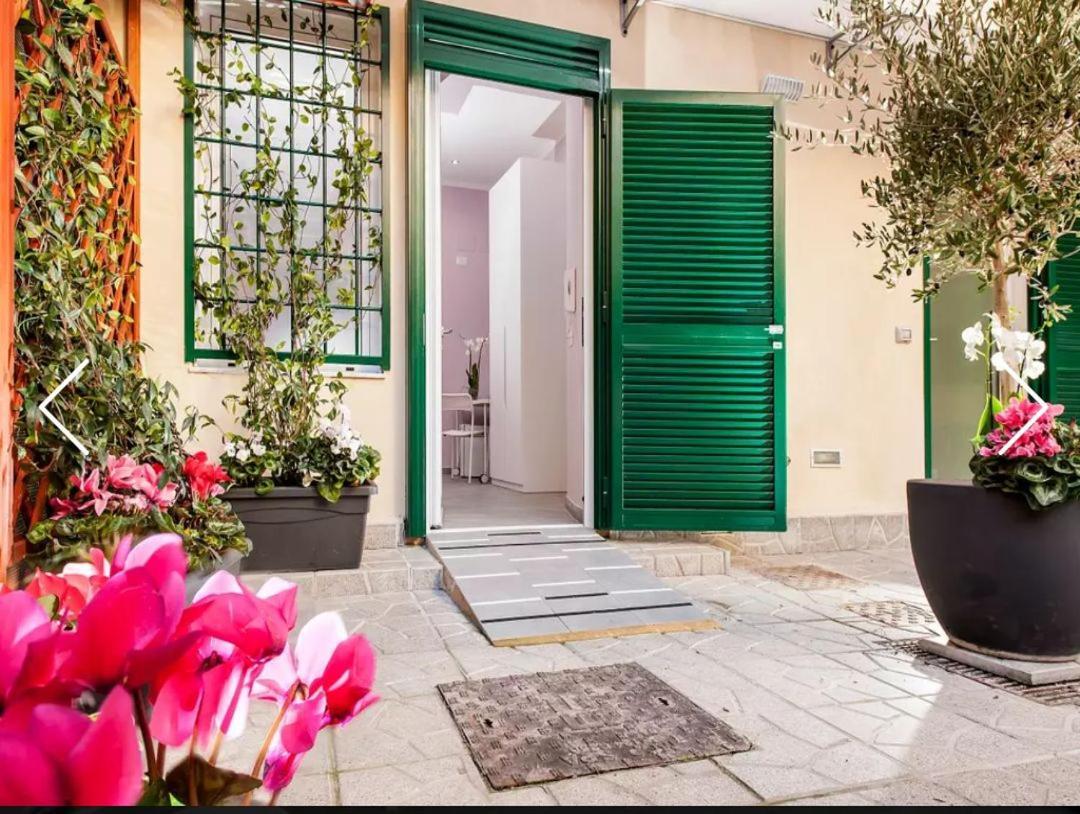 Vatican House Giuliana 66 Holiday home Rome