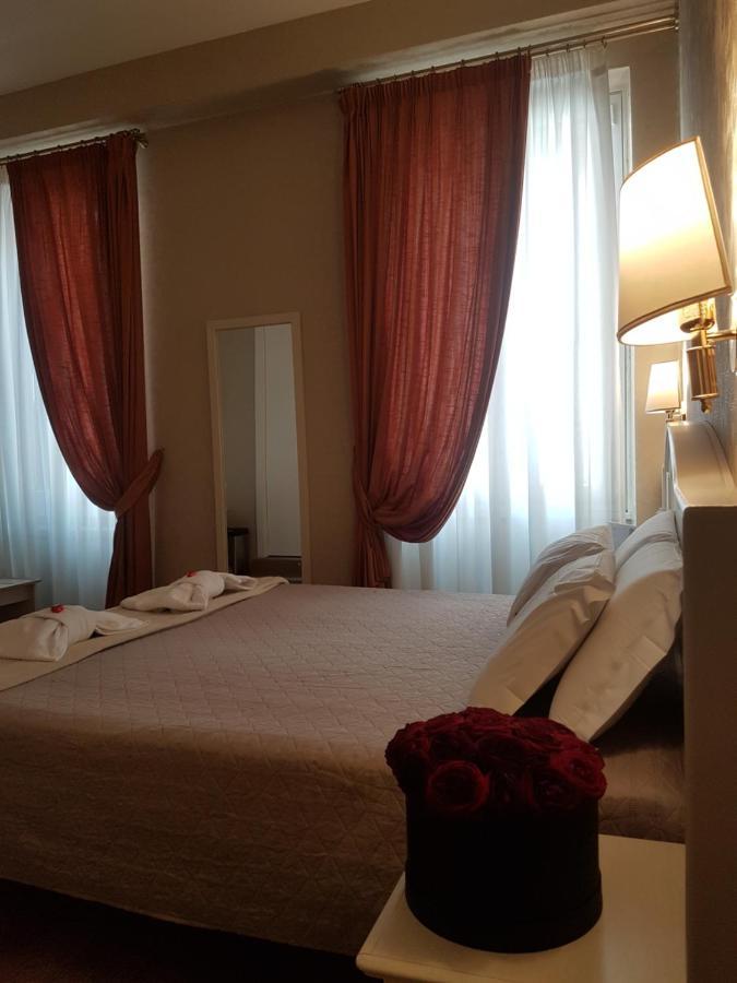 Domus Bocca Di Leone Guest house 3*