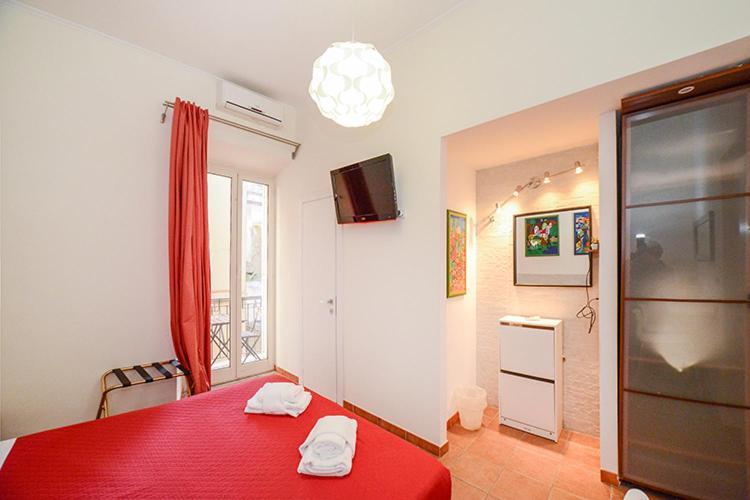 Be First Guest house 2*