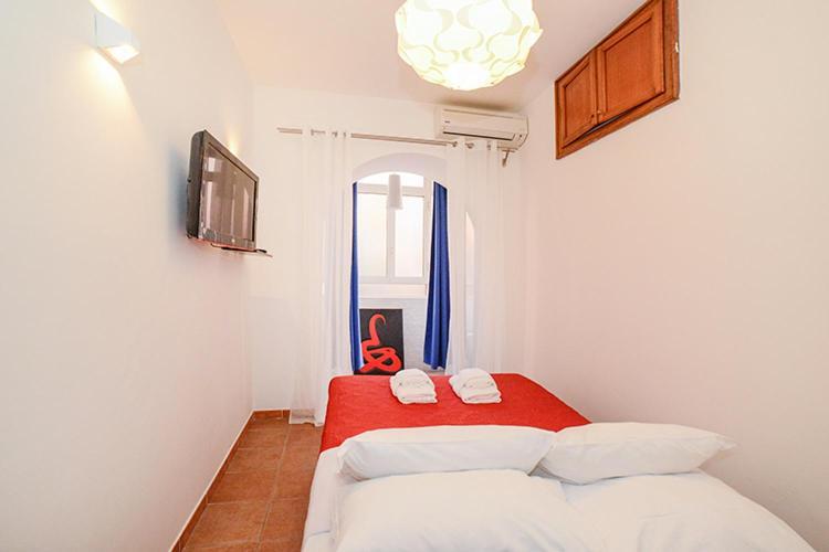 Guest house Be First 2*