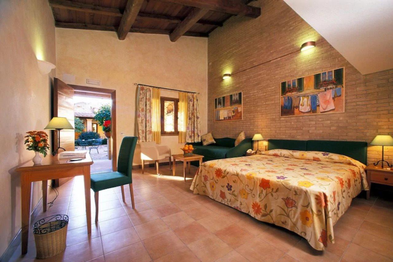 Hotel Santa Maria