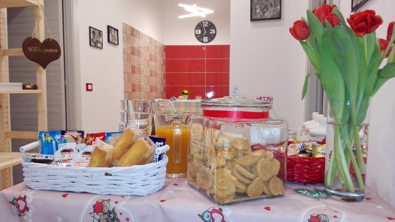 Romantea Bed & Breakfast