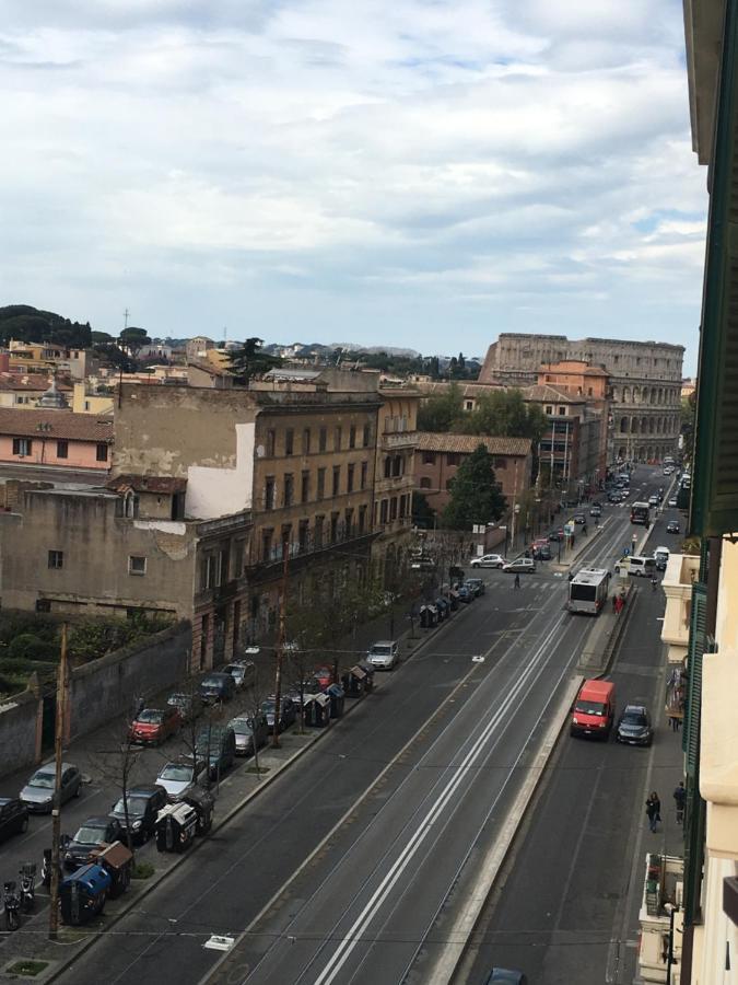 Bed & Breakfast La Finestra Sul Colosseo 1 Rome