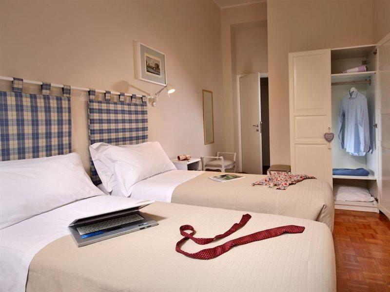 Guest house Residenza I Rioni Rome