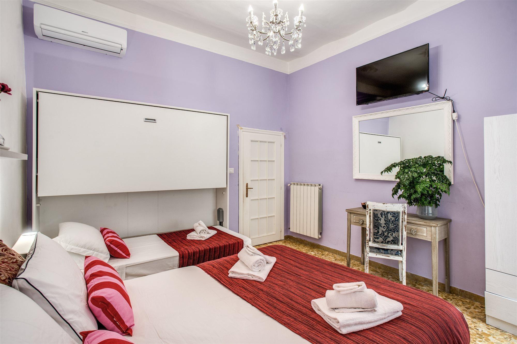 Royal Vatican Apartment *