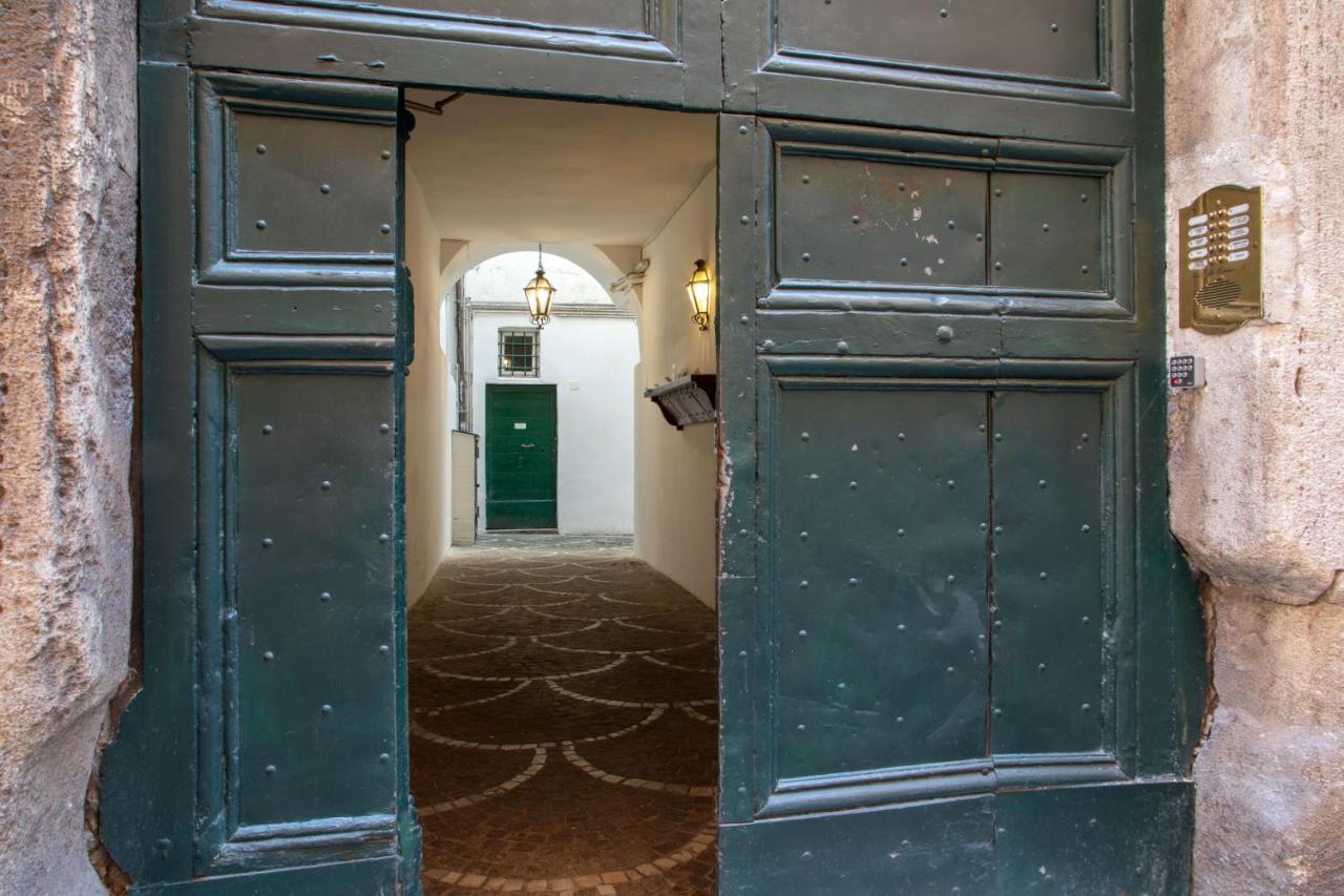 The Right Place 4u Navona Luxury Affittacamere Roma