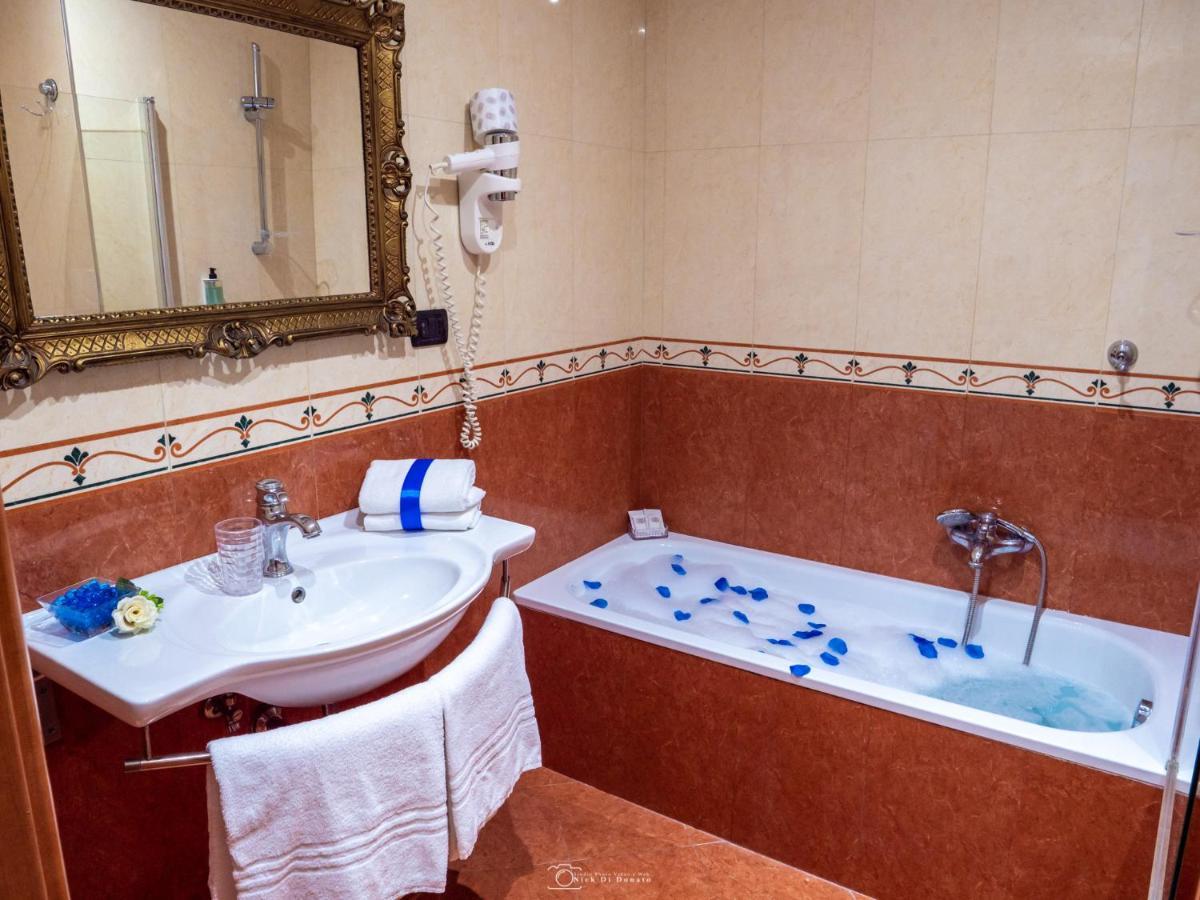 Guest house Caroline 2*