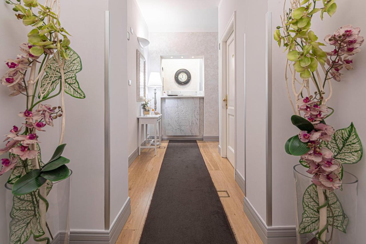 Residenza Castrense 2* Rome
