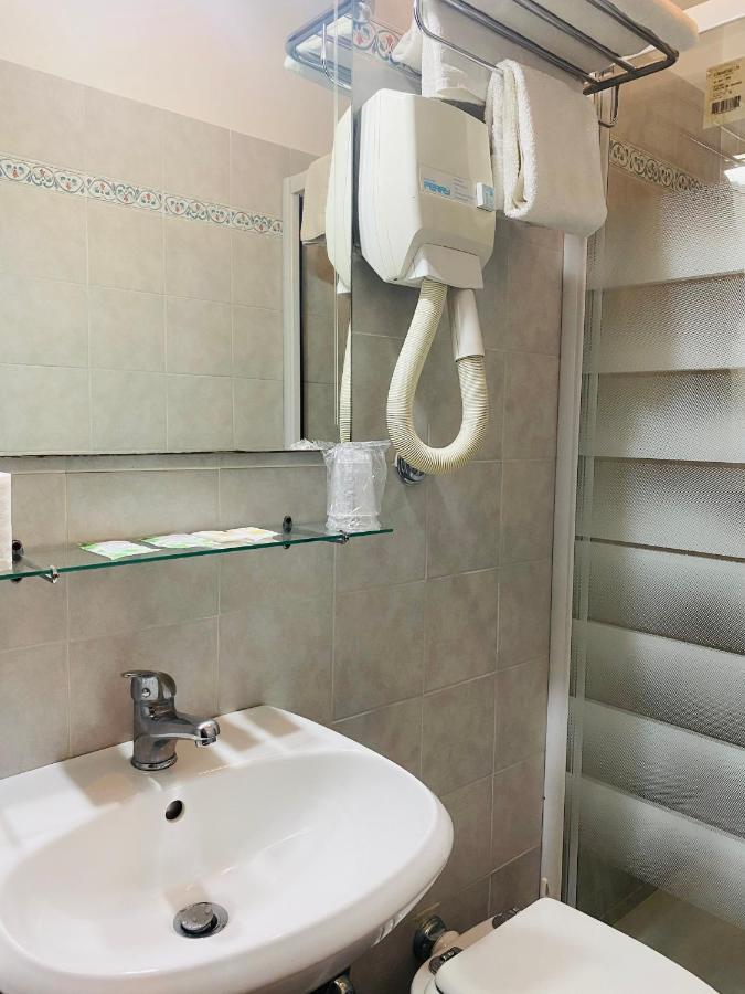 Hotel Ferrari Rome
