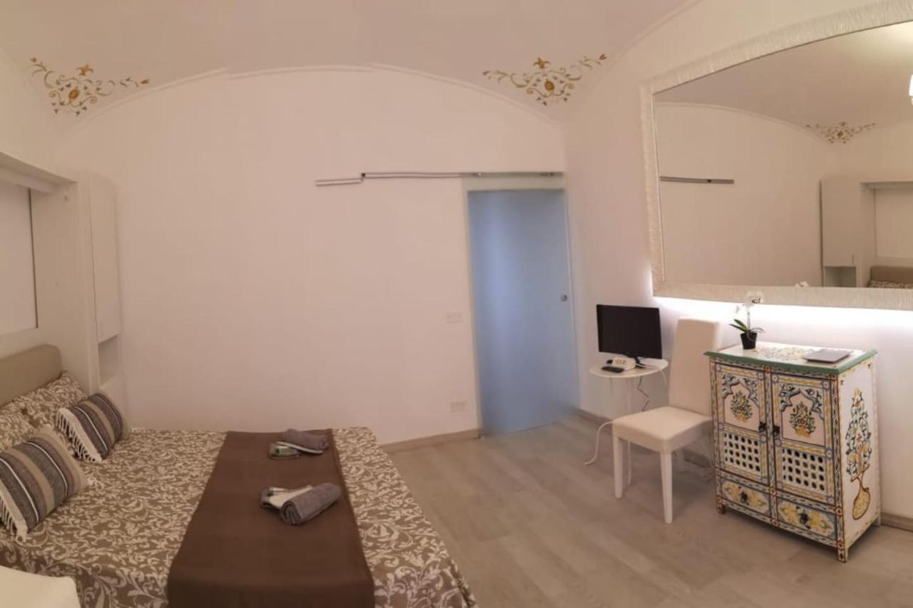 Domus Porta Pia Luxury Con Jacuzzi Apartment *
