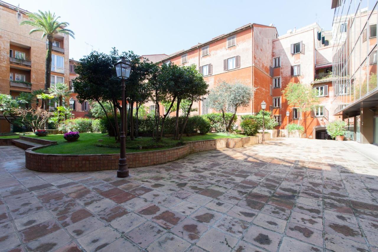 Dora Trevi Apartment Rome