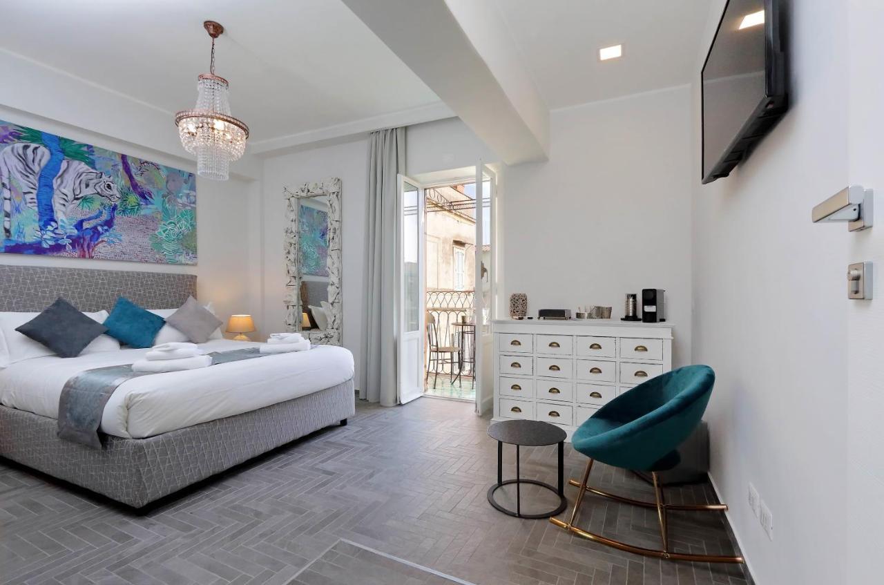 Guest house Della Croce Luxury Rome