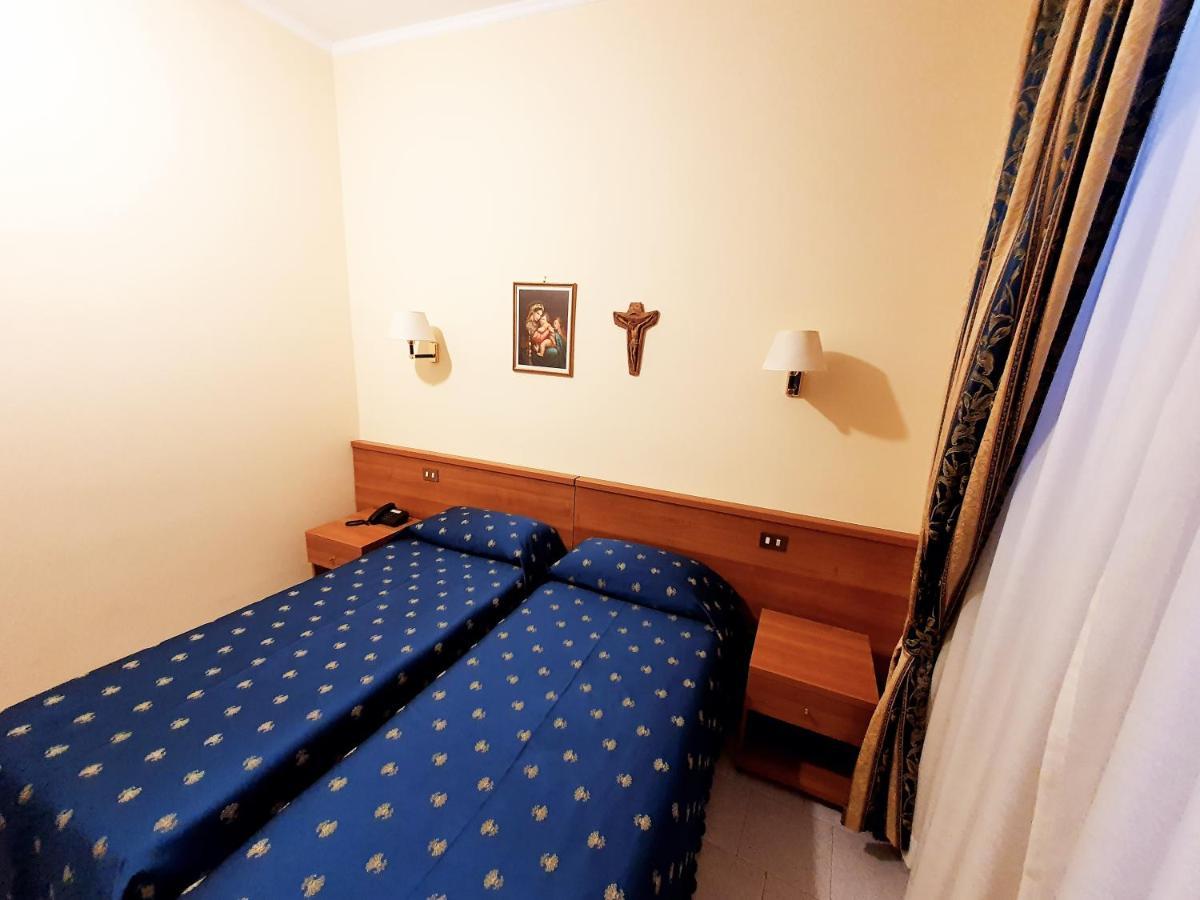 Bed & Breakfast Suore Concezioniste Missionarie - Carmen Salles *
