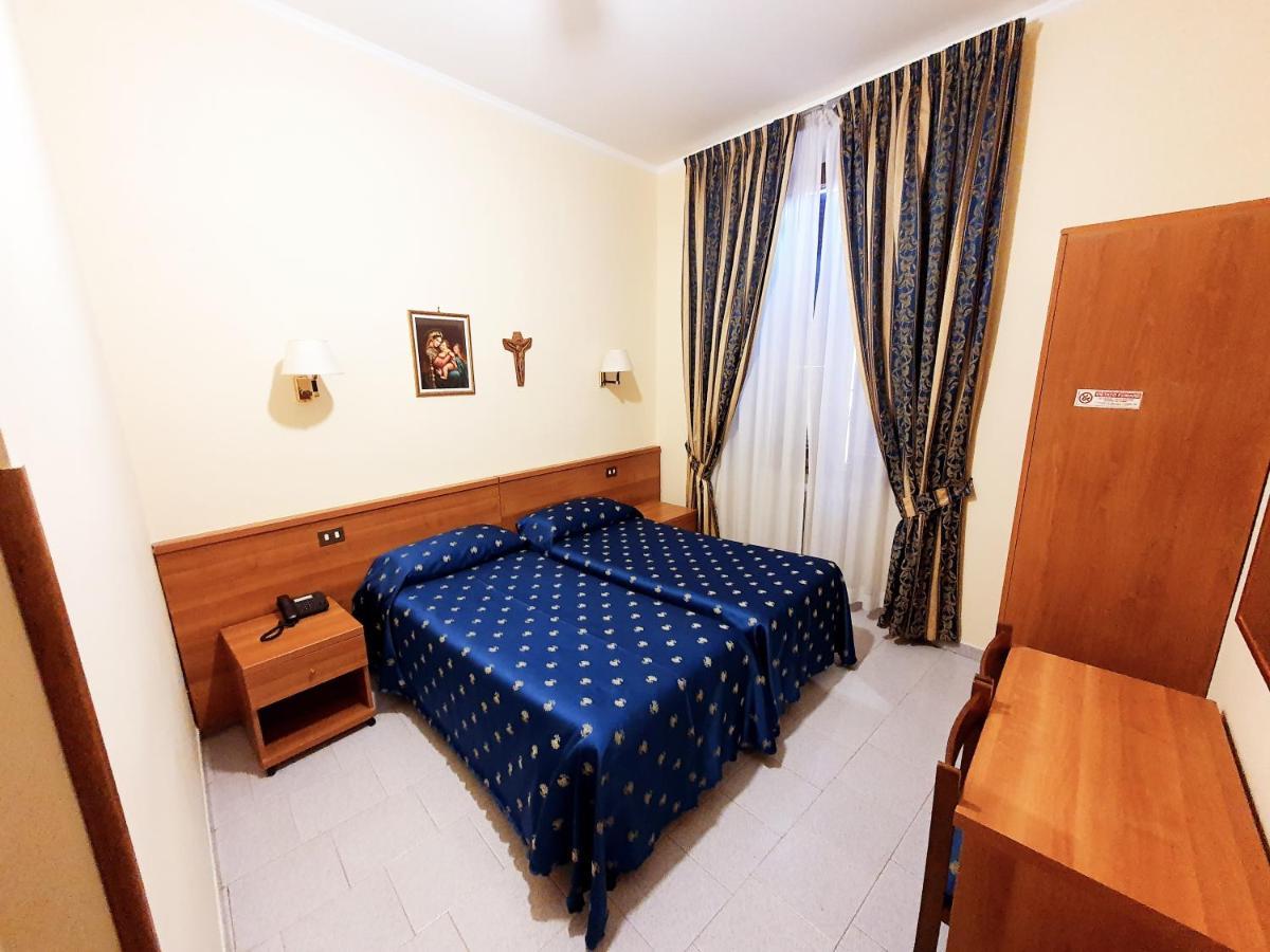 Suore Concezioniste Missionarie - Carmen Salles Bed & Breakfast Rome