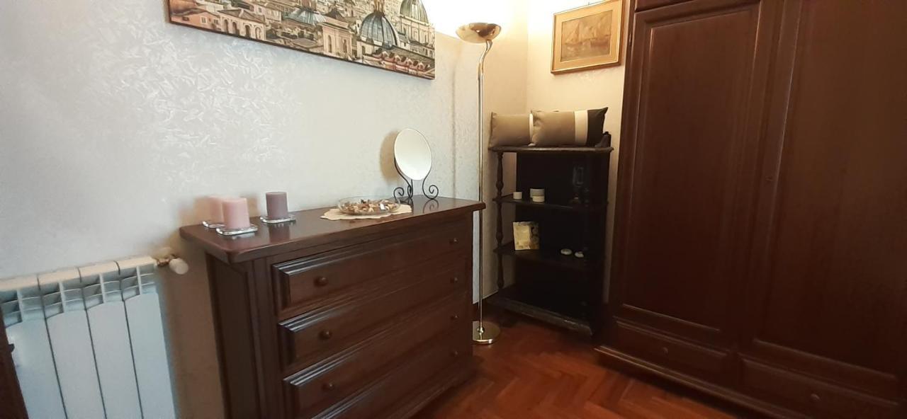 Pini Di Roma-new And Cozy In Center- Metro A 