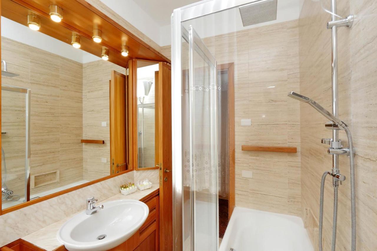 Frattina Family Romantic Superior Apartment Rome