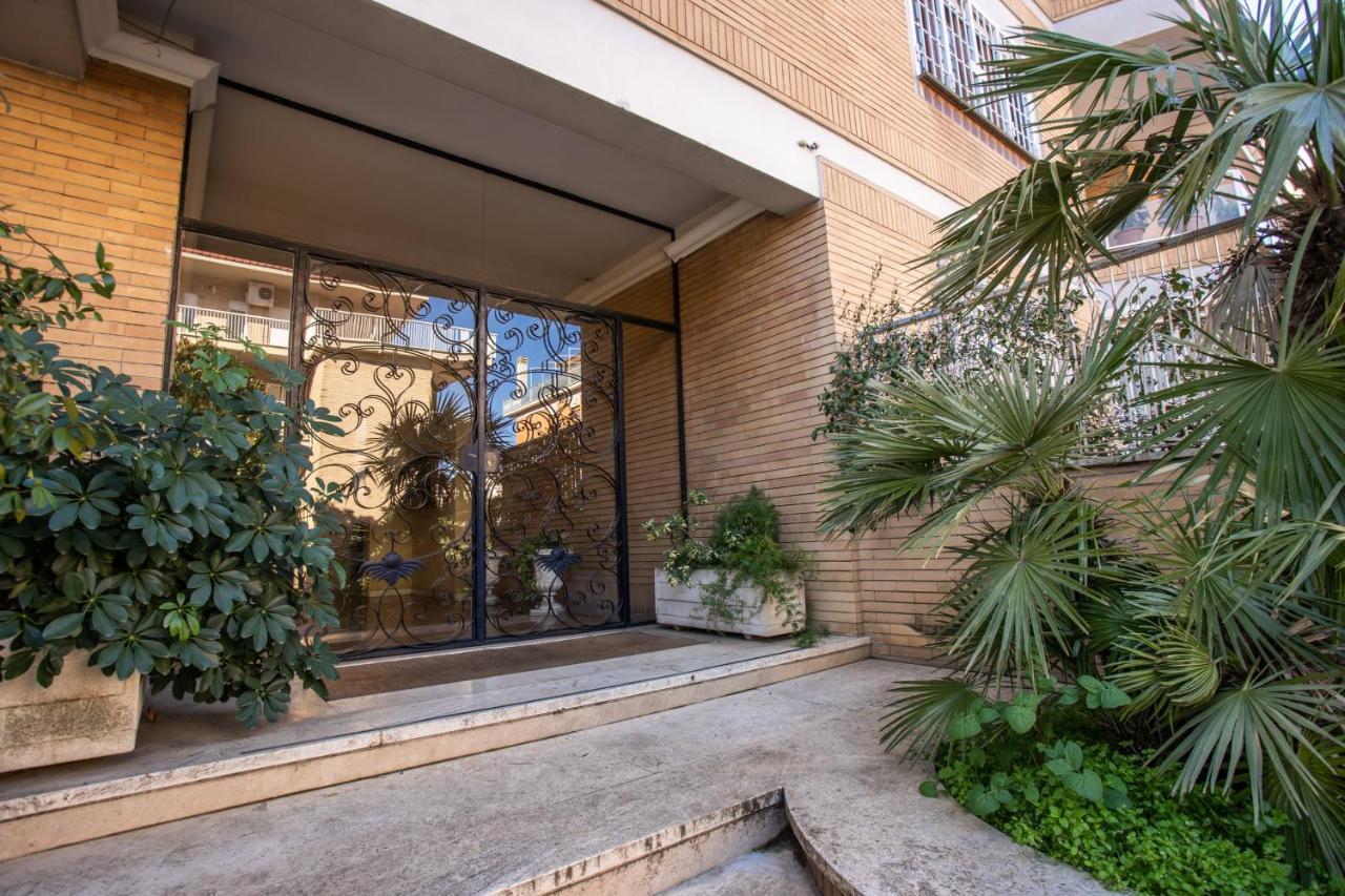 Bentivoglio Apartment *