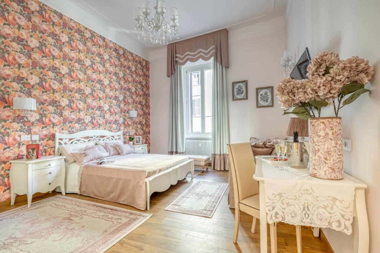 Luxury Stars In - Andromeda In Colosseum Apartment