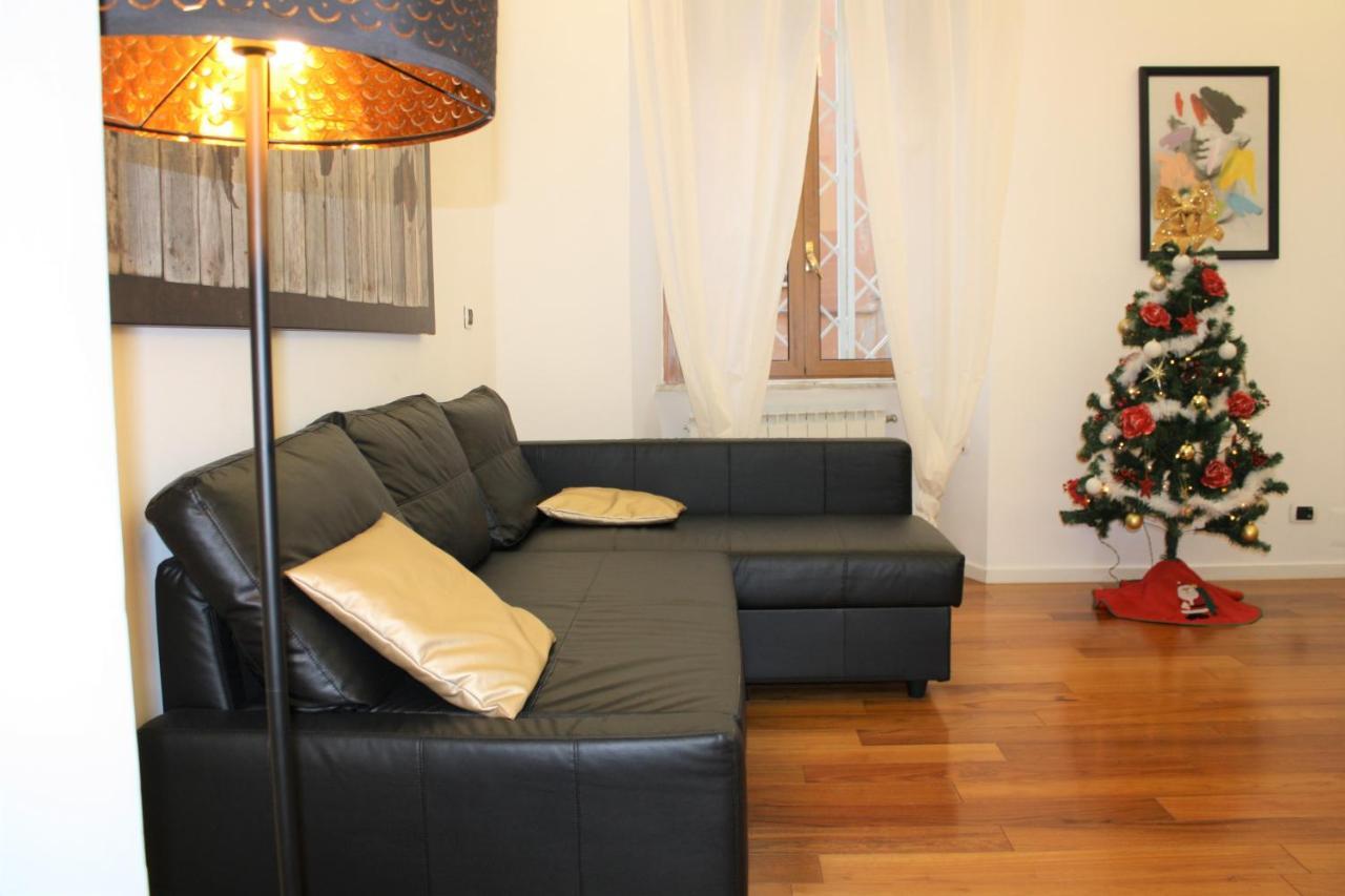 Apartment Domus Caecilia - Via Cola Di Rienzo Rome