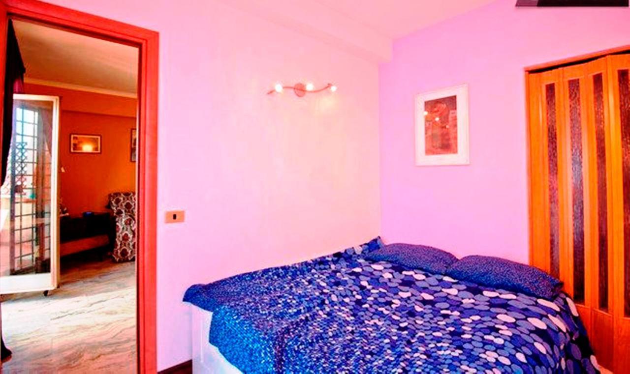 Apartment Julias Domus , Angels Suite, Metro C