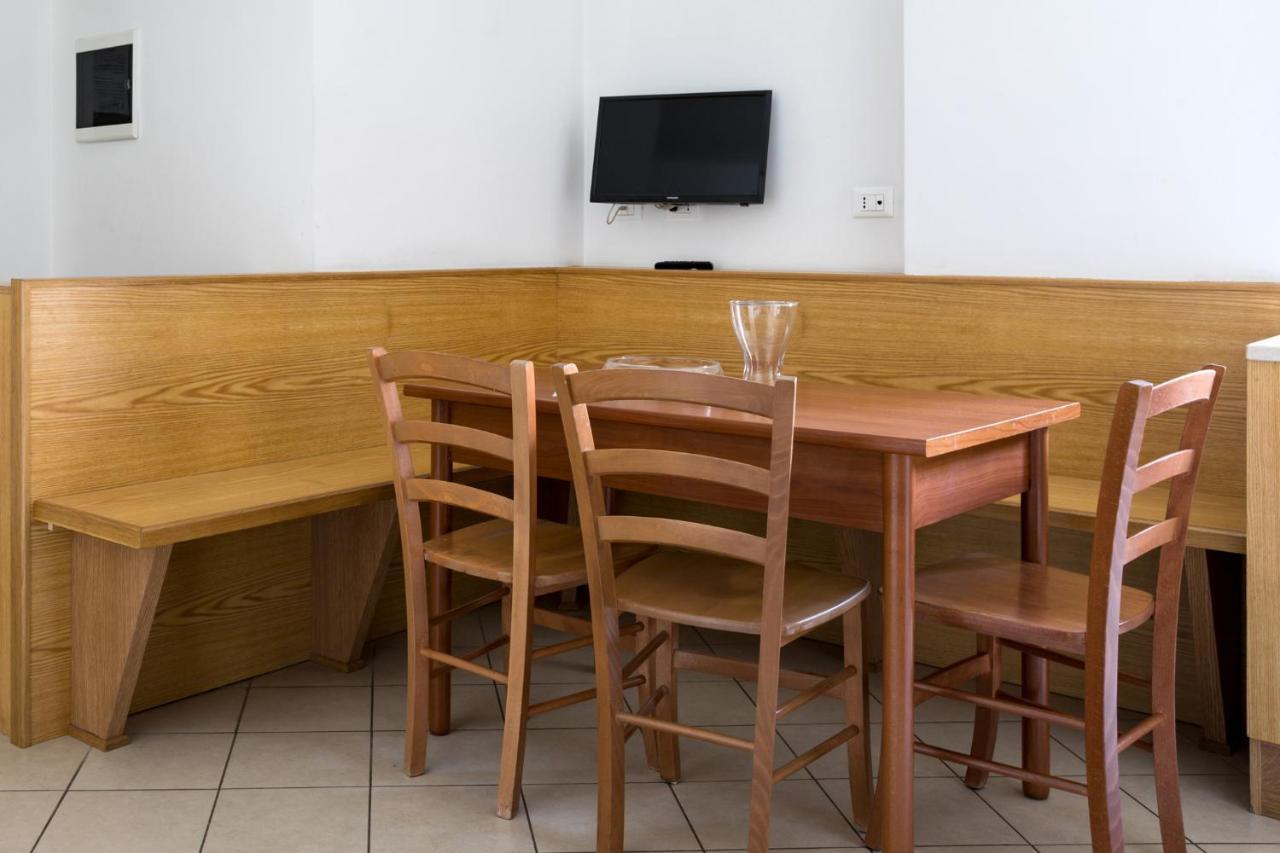 Residenza Conti Aparthotel 3*