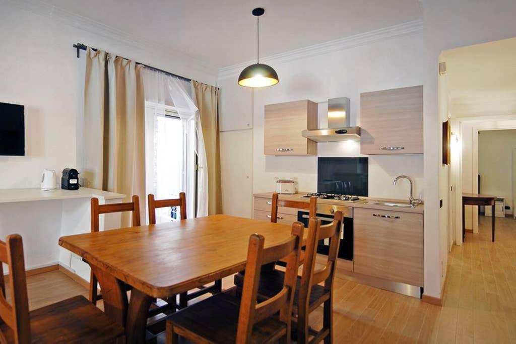 Apartment Vatican Luxury With Terrace - 7 People
