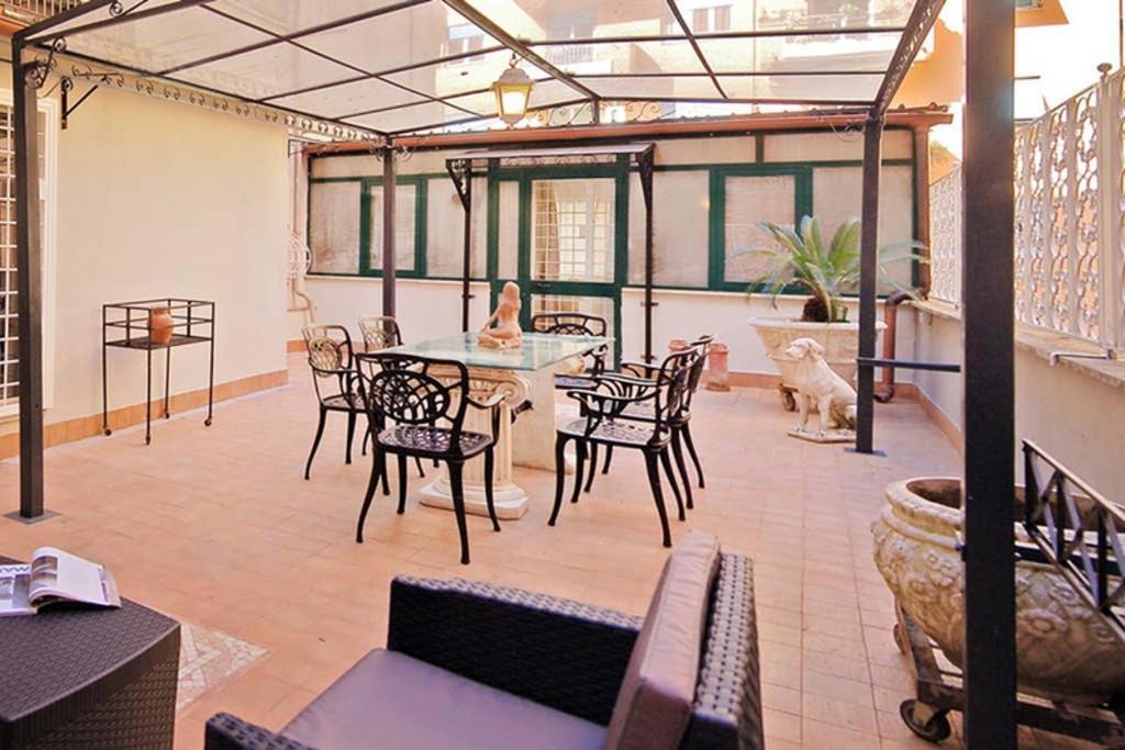 Apartment Vatican Luxury With Terrace - 7 People *