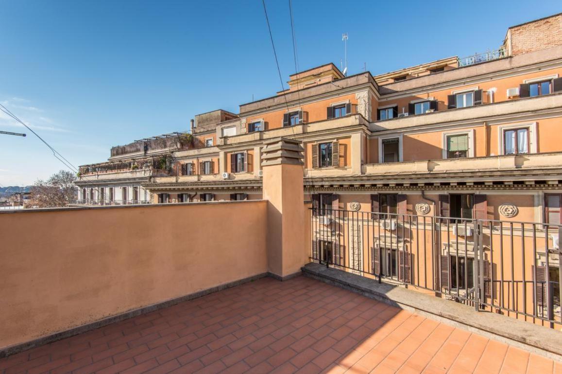 Barberini Cozy Terrace Appartamento Roma
