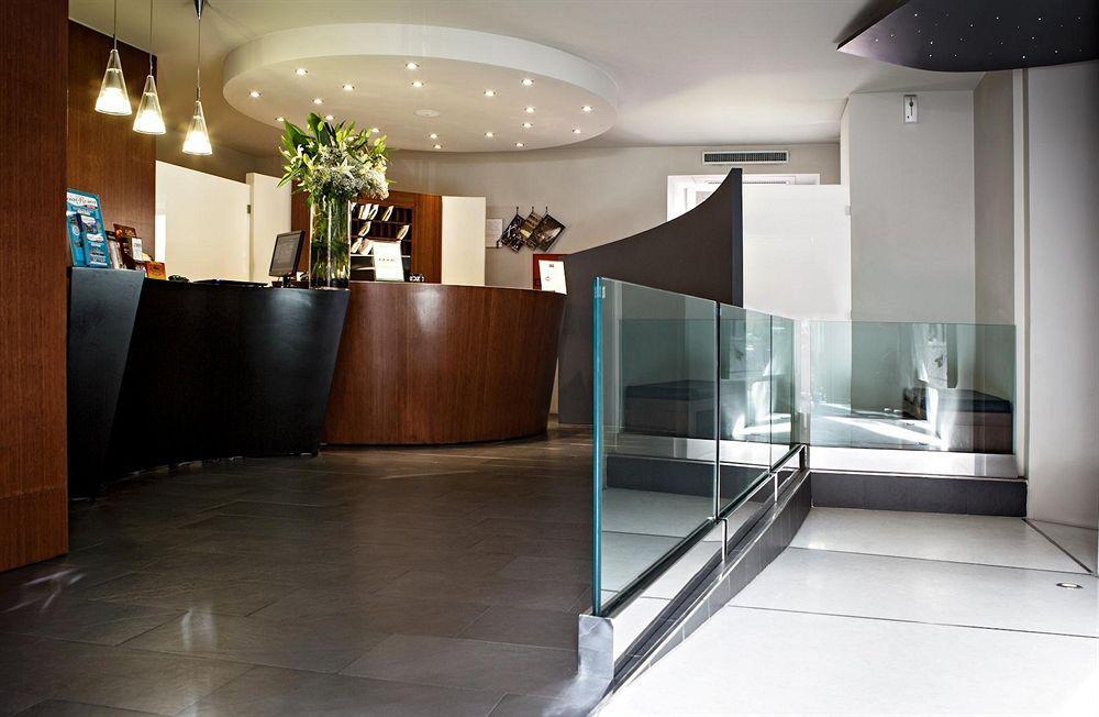 Metropolis - Di Charme 4* Rome