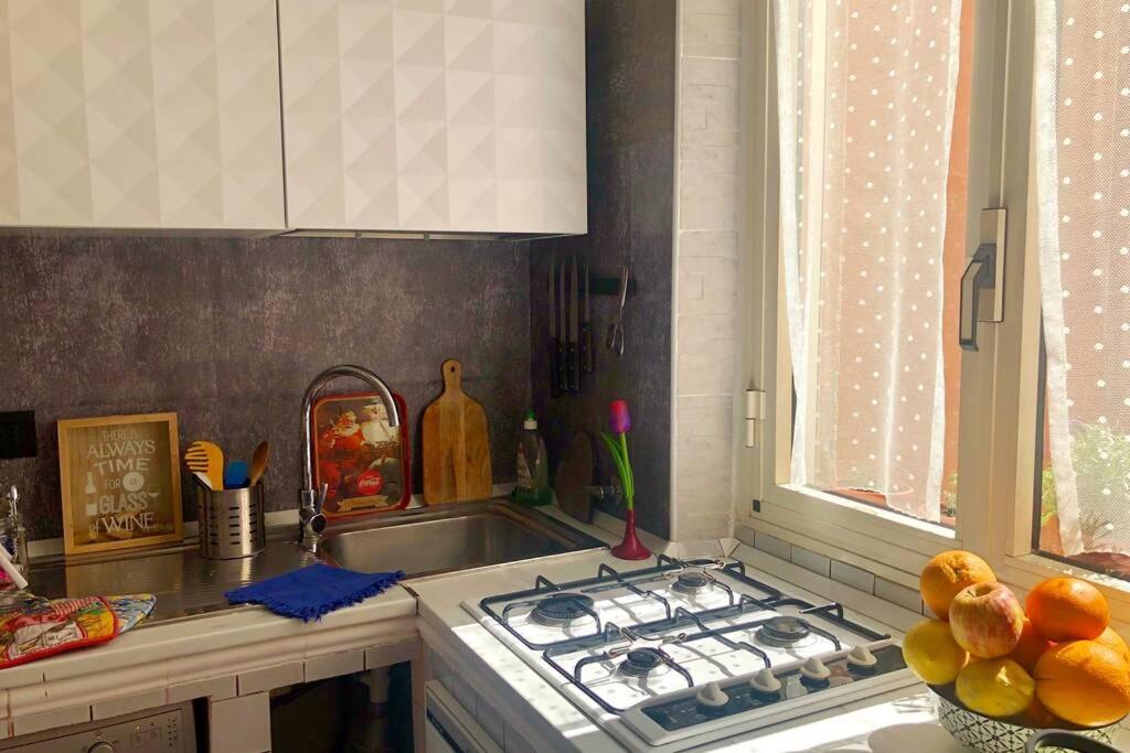 Apartment Vlad House, Close The Colosseum Rome