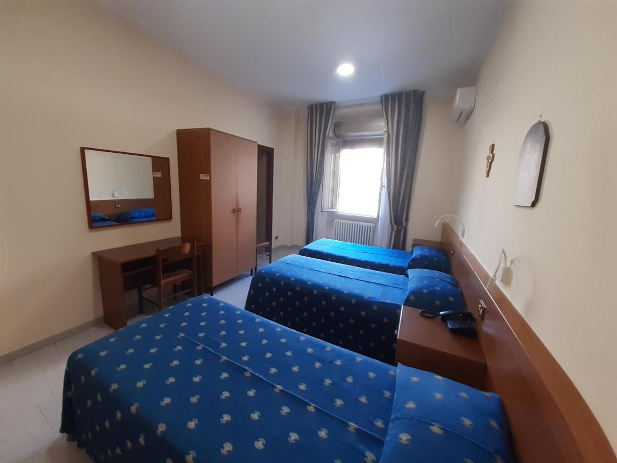 Bed & Breakfast Suore Concezioniste Missionarie - Carmen Salles *