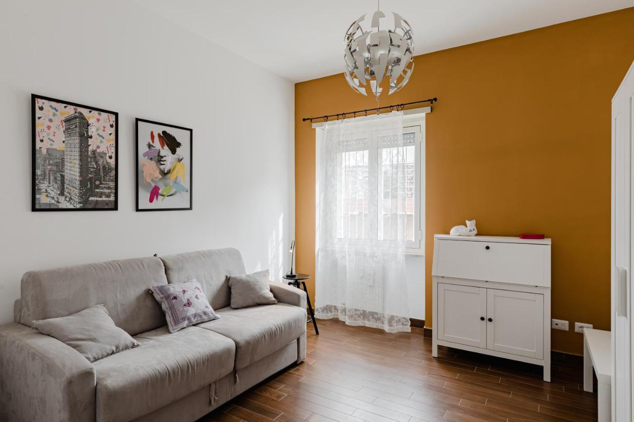 Appartamento Scarfoglio Apartment, 4 Persone, 2 Camere, Balcone, Wi-fi, Stazione Tiburtina Roma
