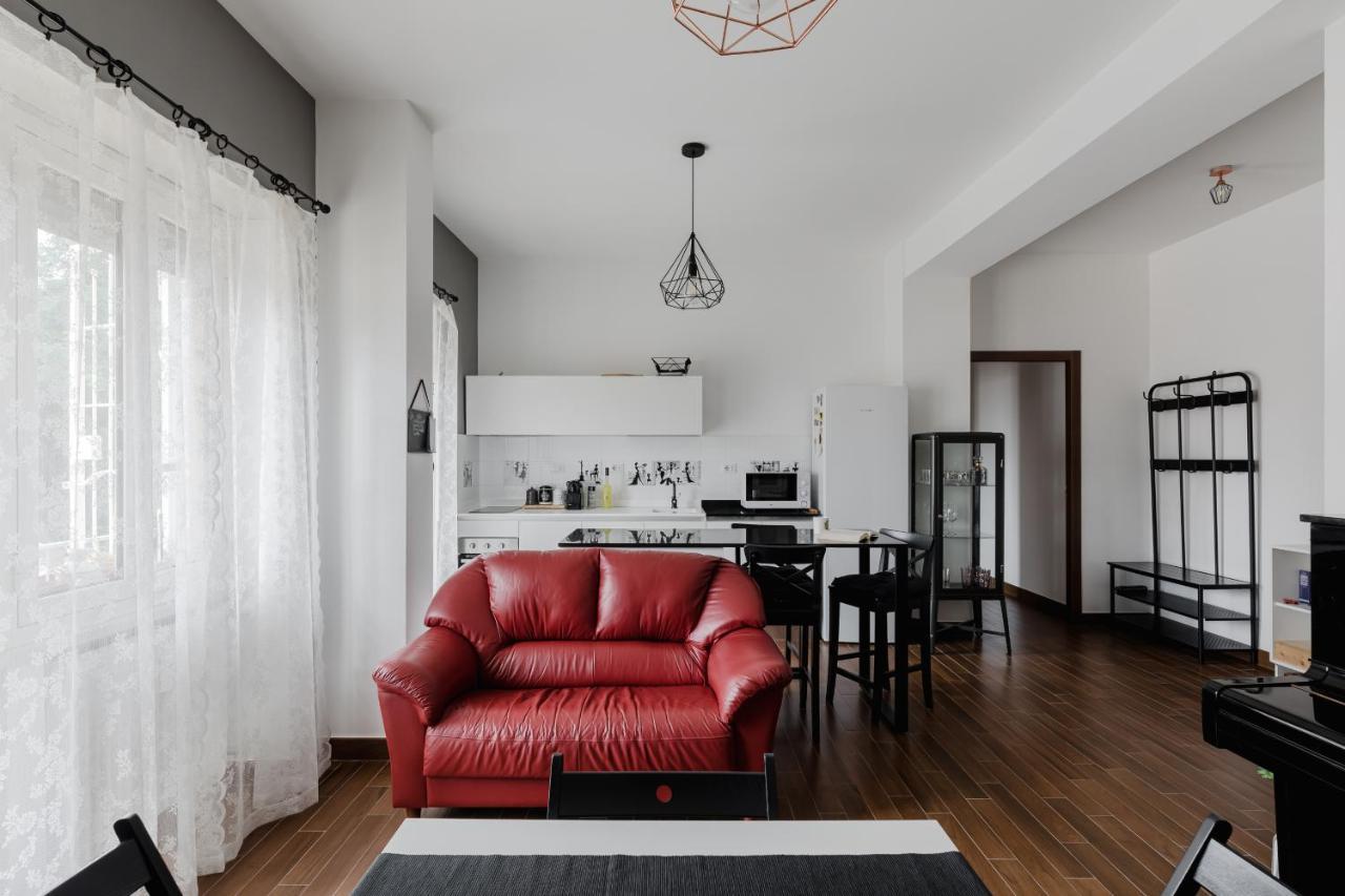 Apartment Scarfoglio Apartment, 4 Persone, 2 Camere, Balcone, Wi-fi, Stazione Tiburtina