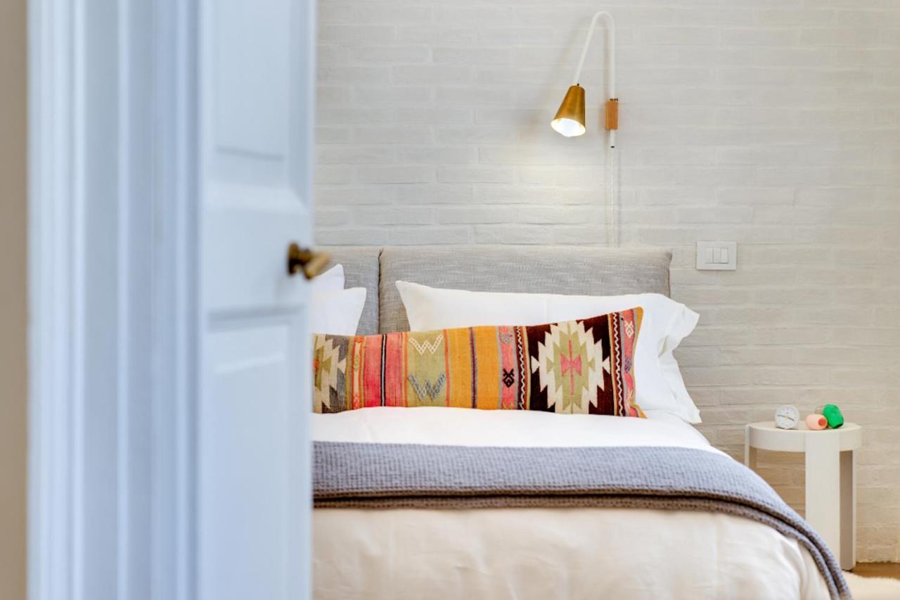 Beautiful Designer Flat Close To Pantheon Apartment
