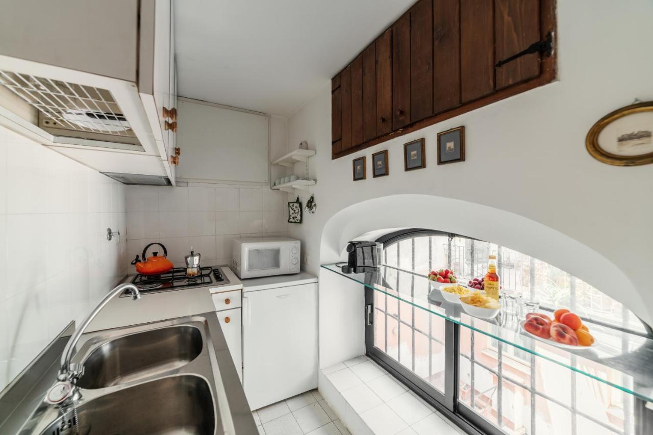 Domus Quiritum Charming, D'epoca A Campo De' Fiori Appartamento