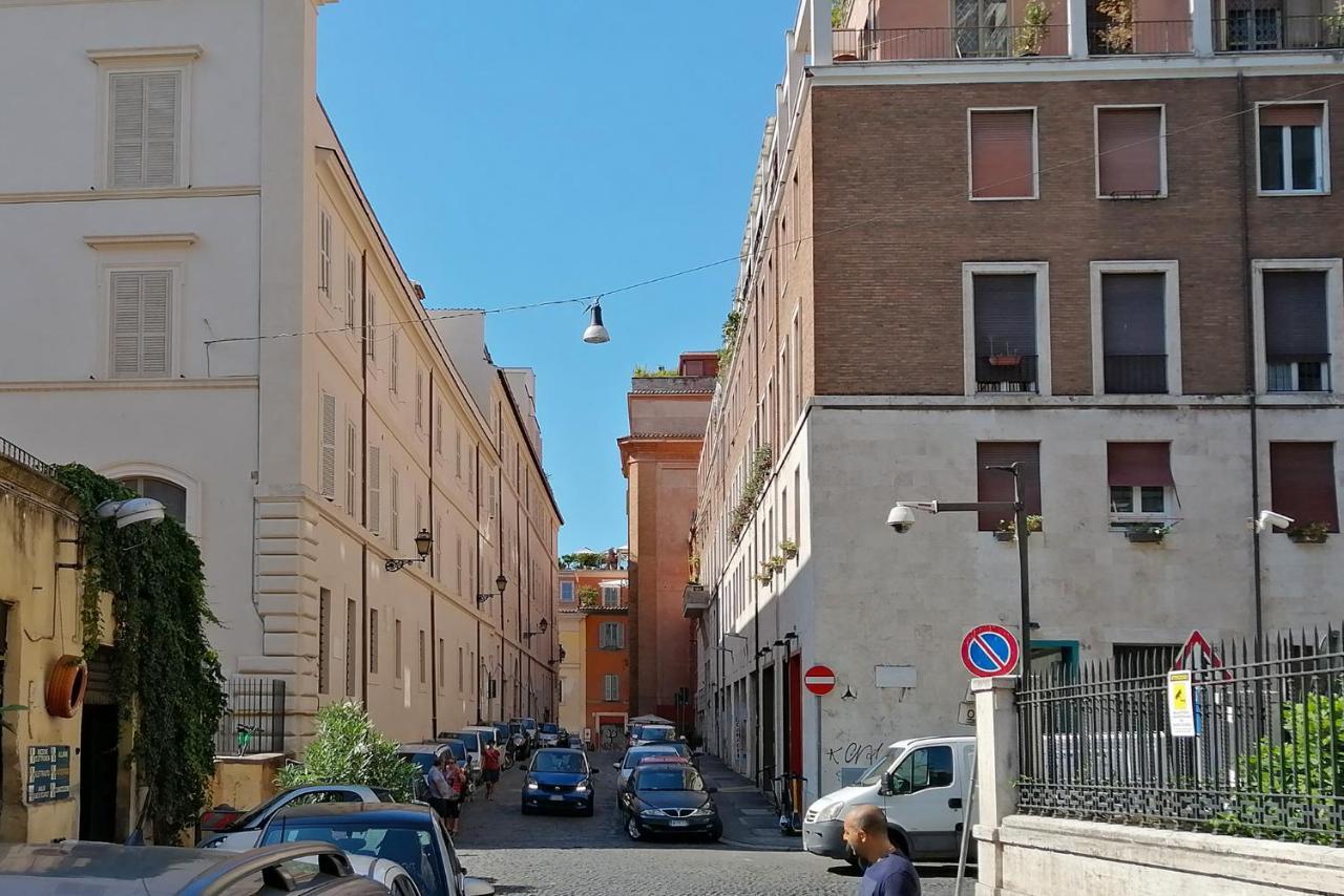 Apartment Favolosa Terrazza Nel Centro Di Rome
