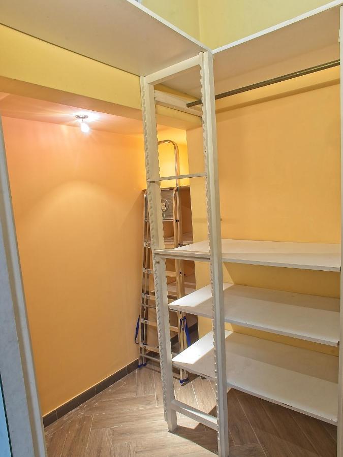 Daneva's Apartment *