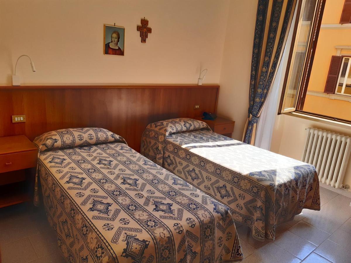 Bed & Breakfast Suore Concezioniste Missionarie - Carmen Salles