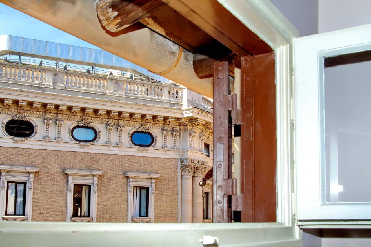 Rent In * Rome