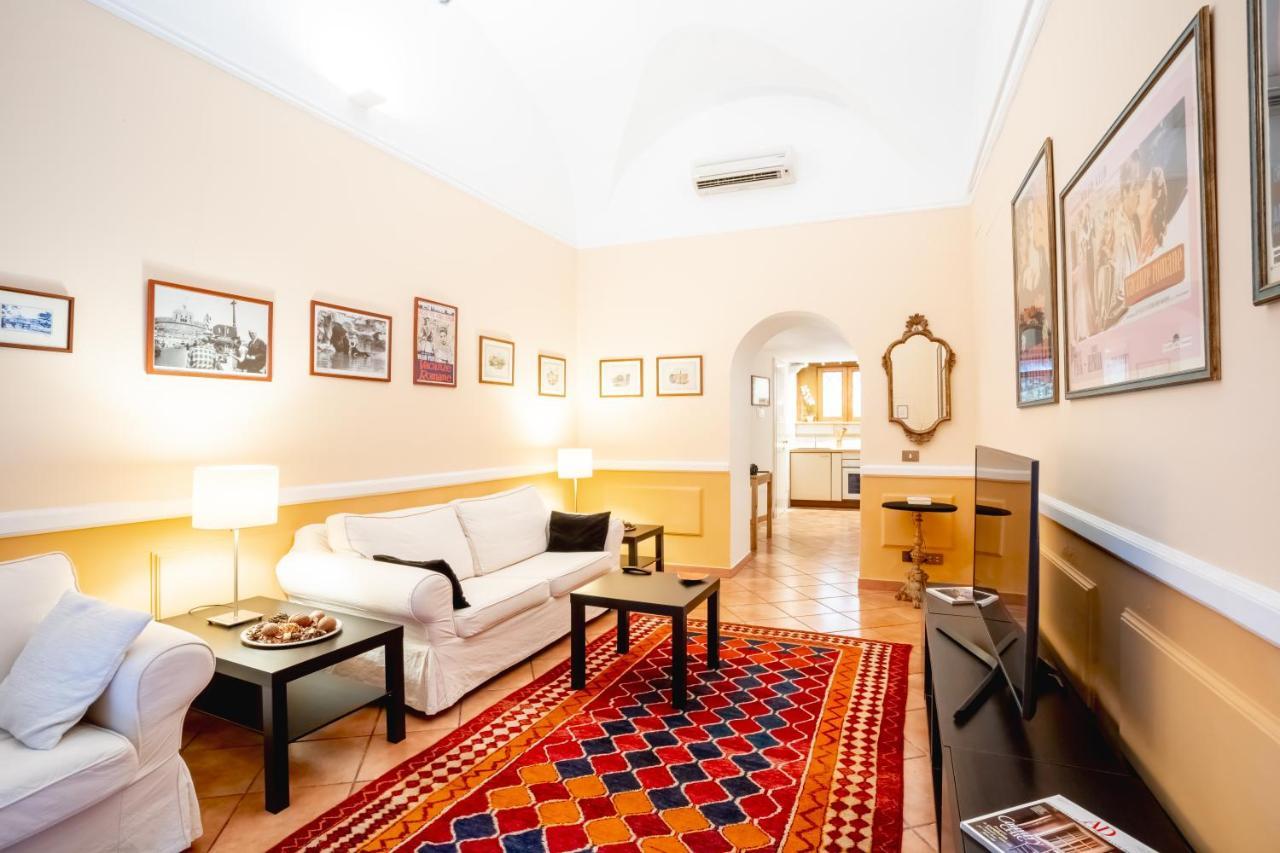 Quiet And Cozy Trastevere Hideaway Apartment *