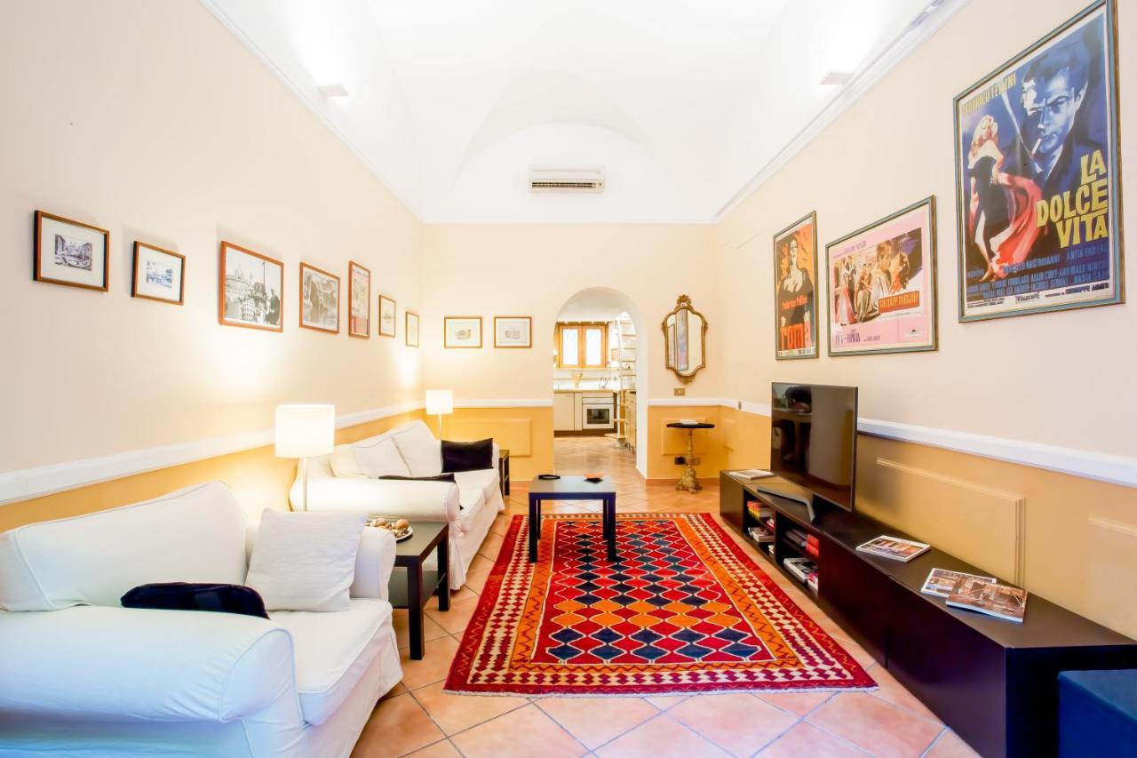 Quiet And Cozy Trastevere Hideaway Apartment *