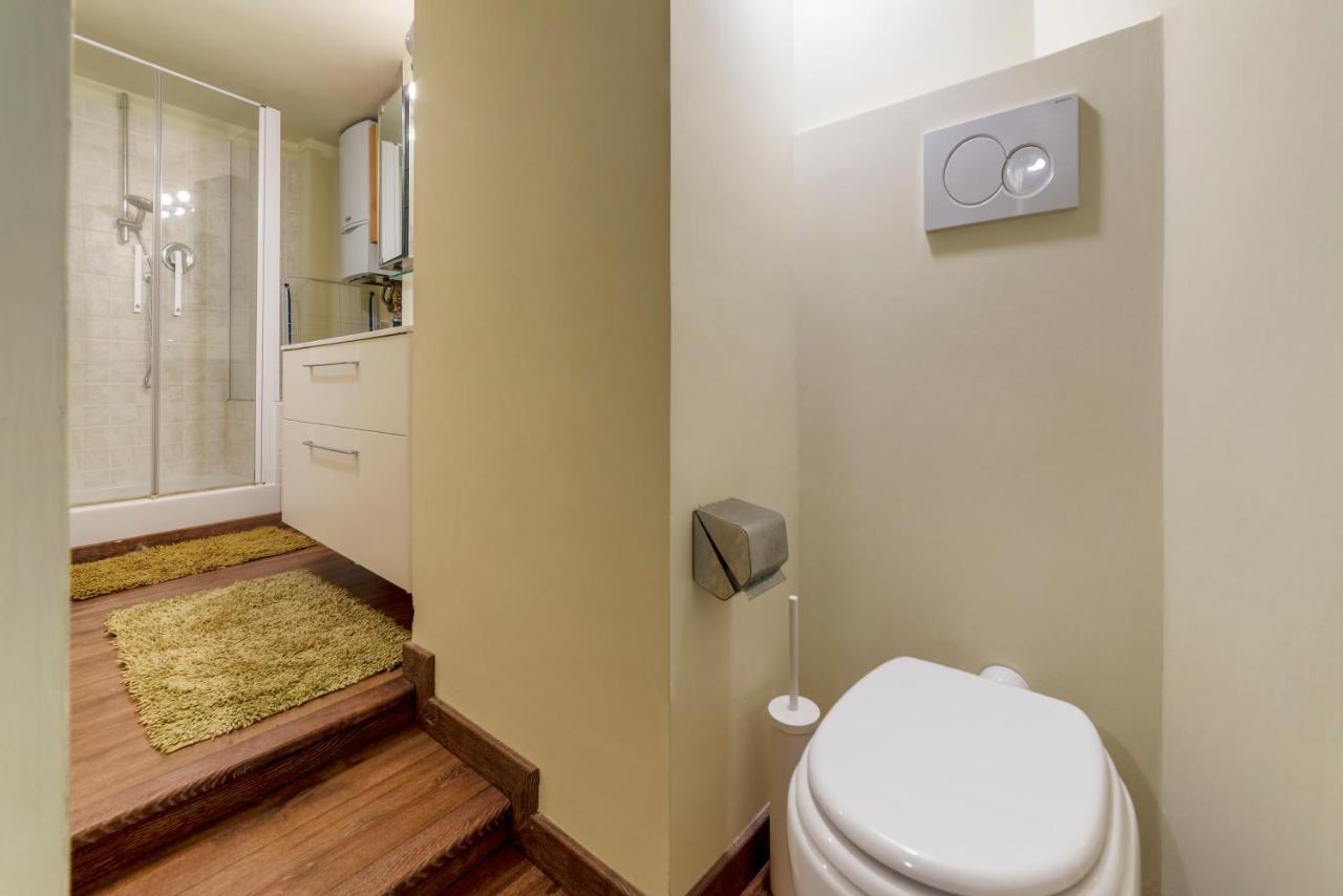 Pantheon Luxury Apartment