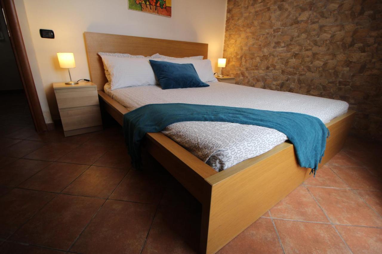 Attico Con Jacuzzi, Terrazzo E Fibra Appartamento Roma